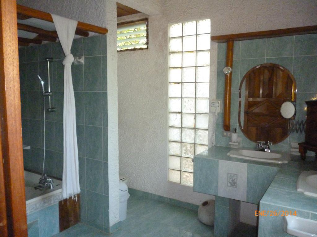 Hacienda La Isla Lodge Sarapiquí Стая снимка