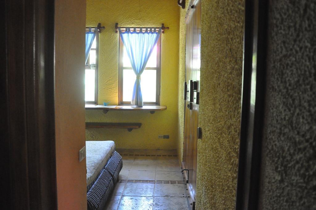 Hacienda La Isla Lodge Sarapiquí Стая снимка