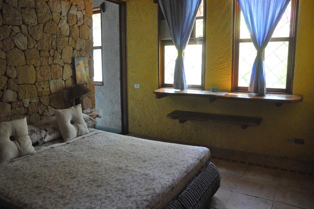 Hacienda La Isla Lodge Sarapiquí Стая снимка